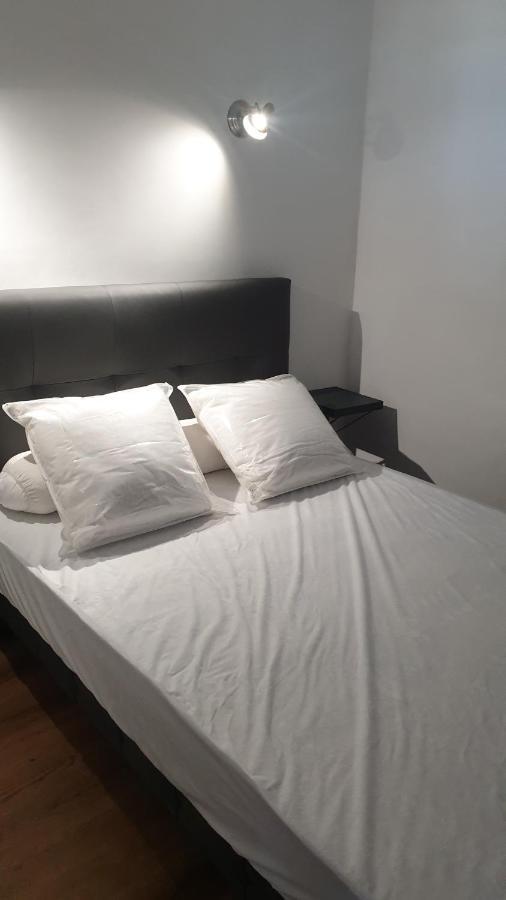 Les Vagues Au Balcon Apartman Empuriabrava Kültér fotó