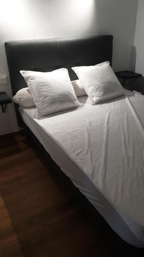 Les Vagues Au Balcon Apartman Empuriabrava Kültér fotó