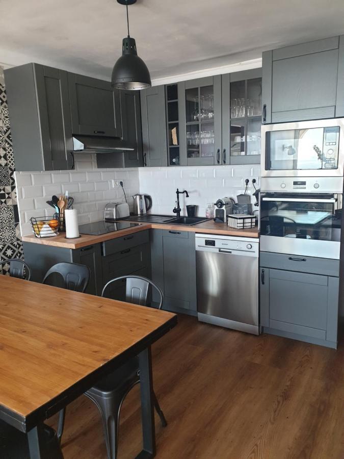 Les Vagues Au Balcon Apartman Empuriabrava Kültér fotó